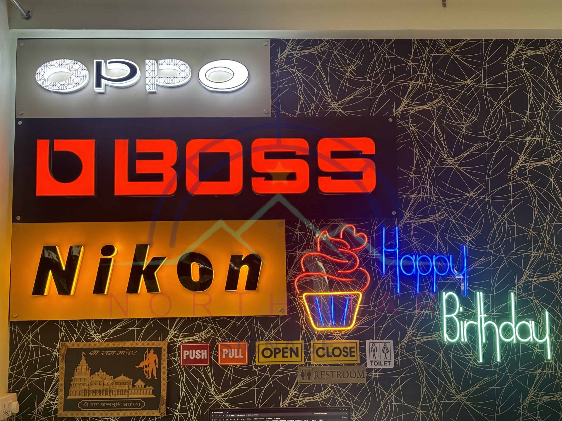 different types of signage