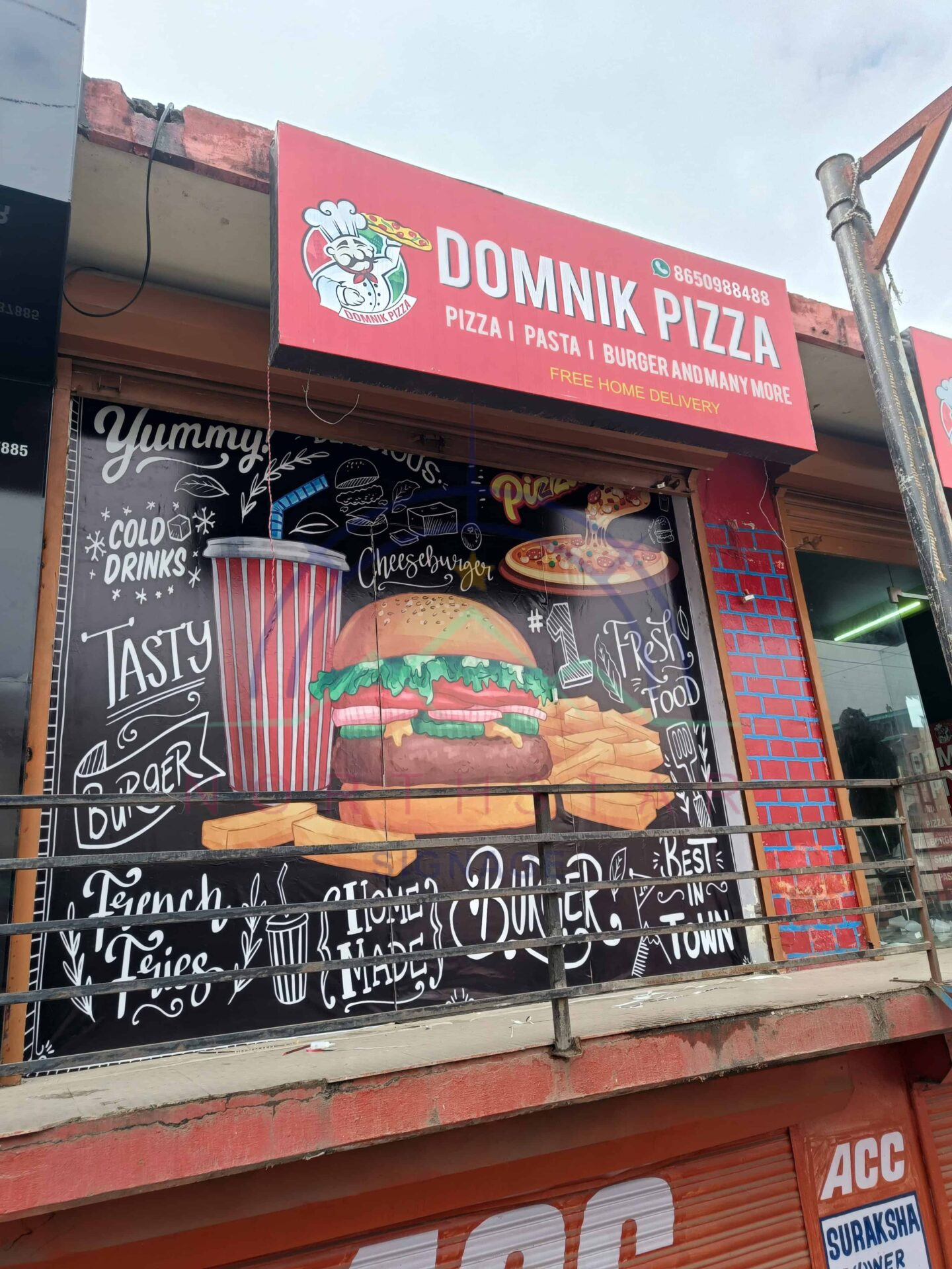 pizza-flex-signage